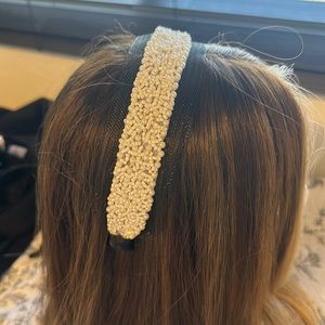 Black and White pearls headband